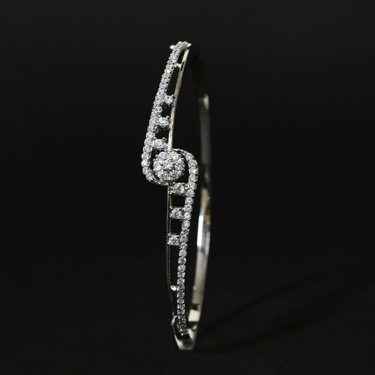 Twinkling Stone Bracelet for Women