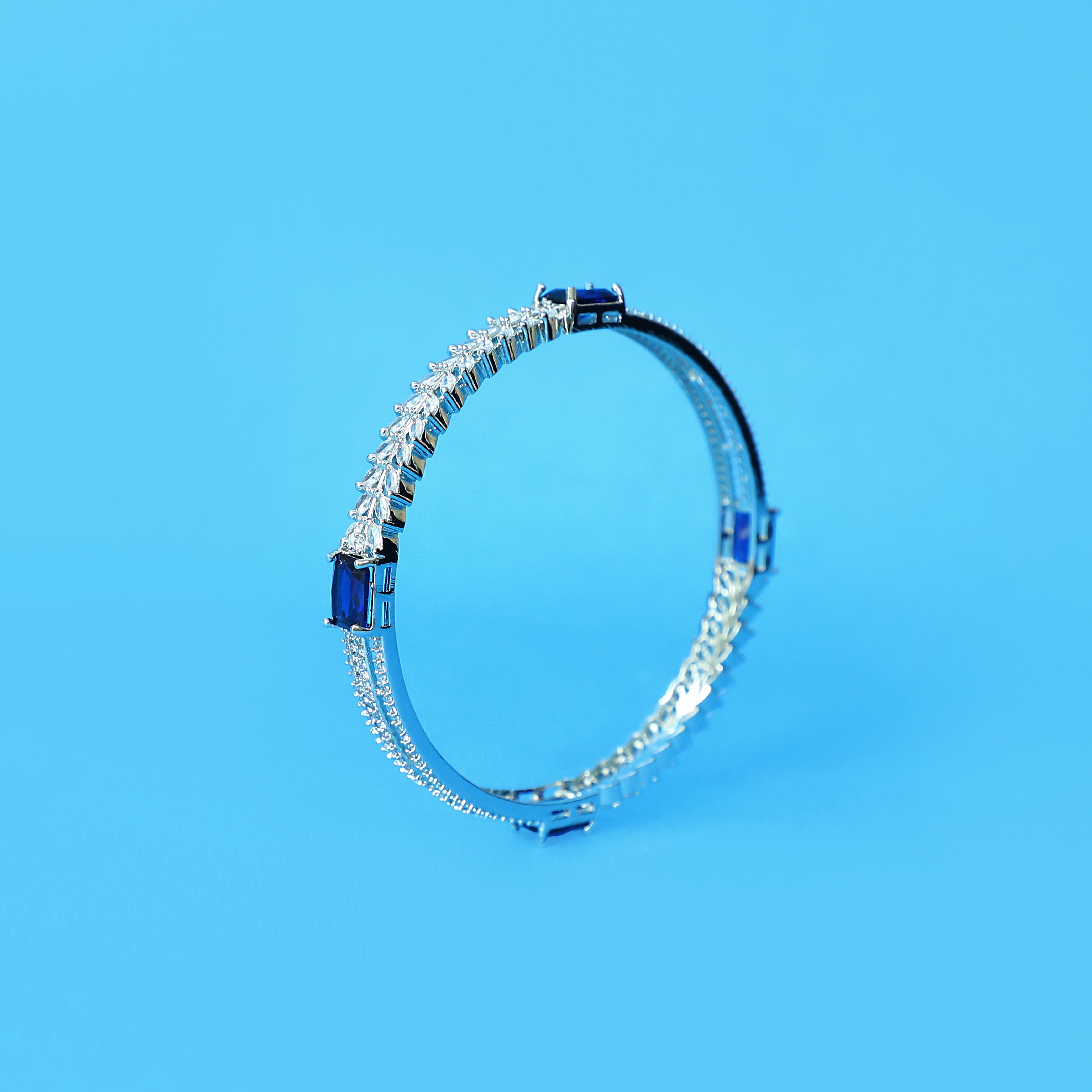 Royal Sapphire Glow Bangles Set